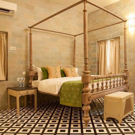 The Ivy House Bed and Breakfast Calcutta Buitenkant foto