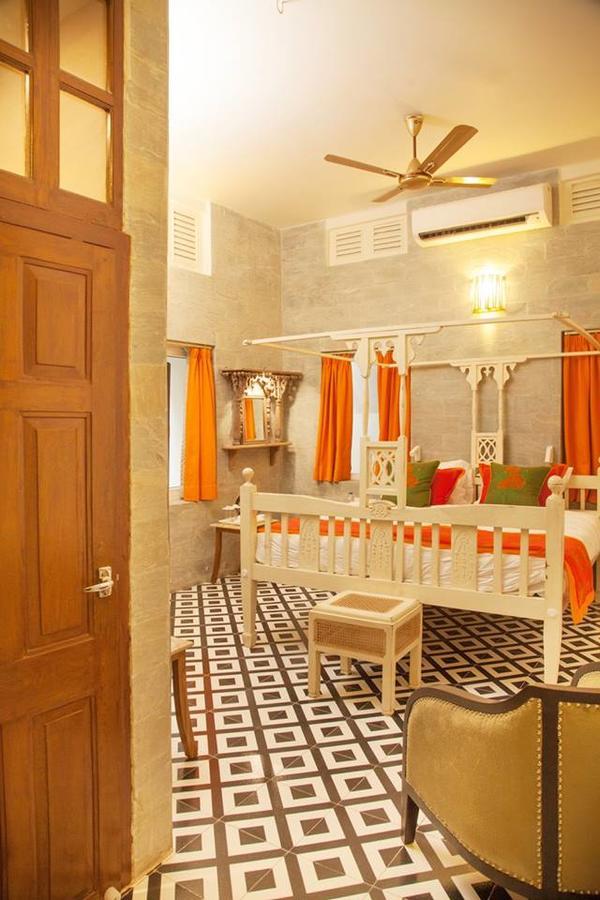 The Ivy House Bed and Breakfast Calcutta Buitenkant foto