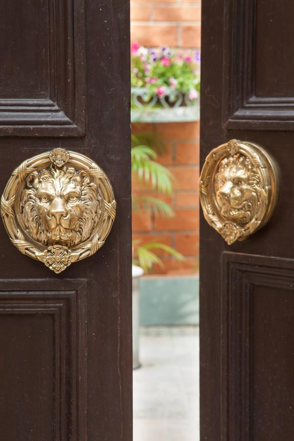 The Ivy House Bed and Breakfast Calcutta Buitenkant foto